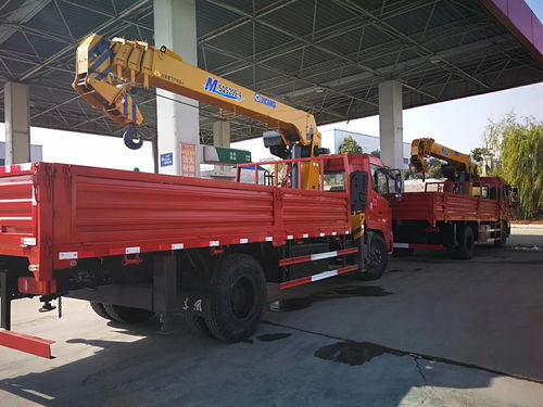 隨車吊平板車選購指南